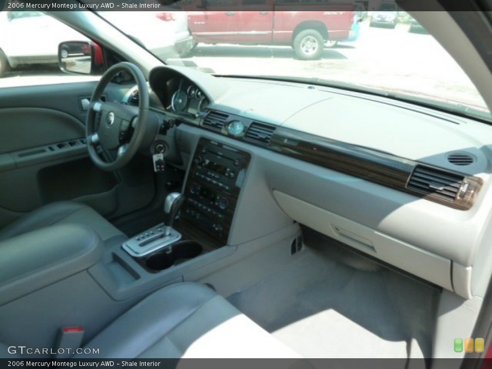 Shale Interior Dashboard for the 2006 Mercury Montego Luxury AWD #64794174