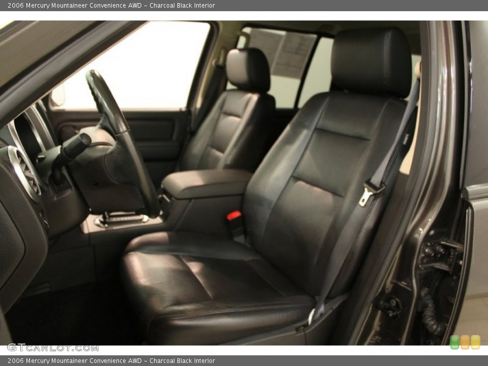 Charcoal Black Interior Photo for the 2006 Mercury Mountaineer Convenience AWD #64798708