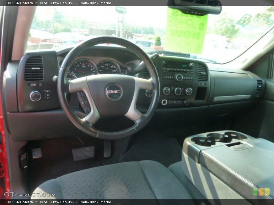 Ebony Black Interior Dashboard for the 2007 GMC Sierra 1500 SLE Crew Cab 4x4 #64798923