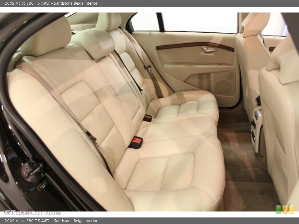 Sandstone Beige Interior Photo for the 2009 Volvo S80 T6 AWD #64812695
