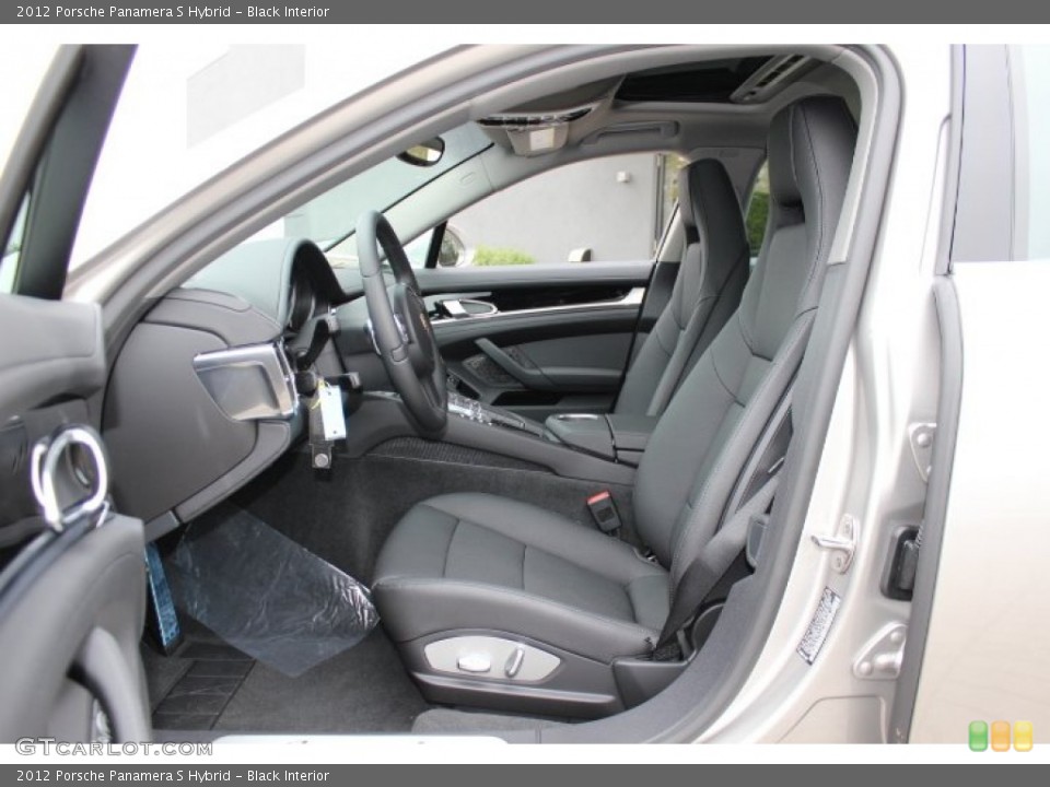 Black Interior Photo for the 2012 Porsche Panamera S Hybrid #64815071