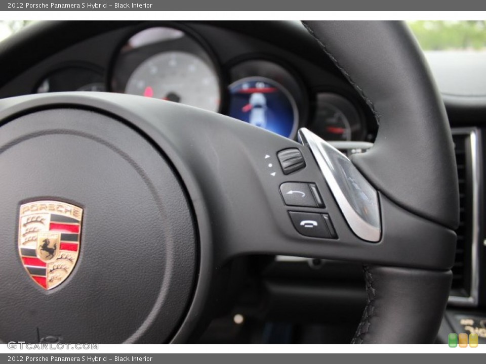 Black Interior Controls for the 2012 Porsche Panamera S Hybrid #64815092