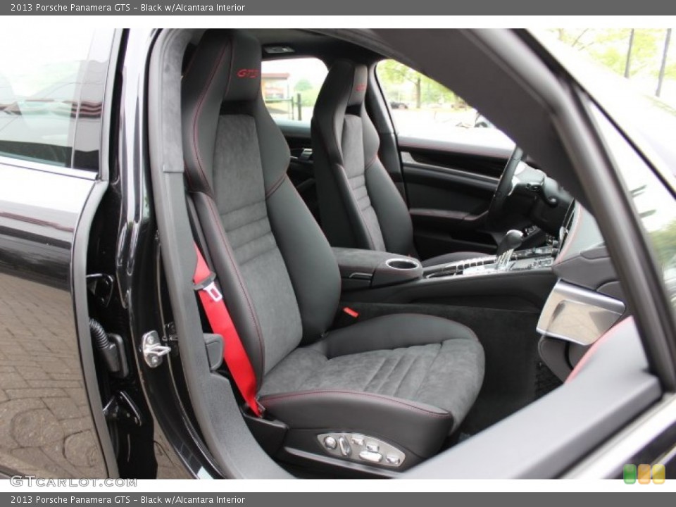 Black w/Alcantara Interior Photo for the 2013 Porsche Panamera GTS #64815227