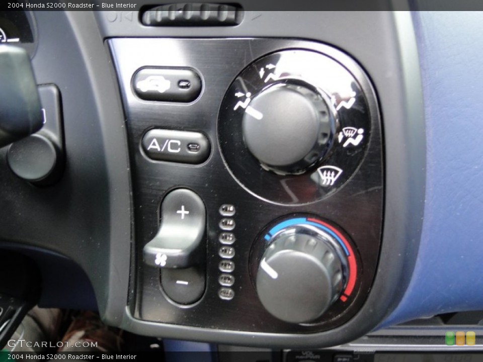 Blue Interior Controls for the 2004 Honda S2000 Roadster #64838353