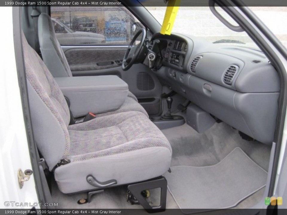 Mist Gray Interior Photo for the 1999 Dodge Ram 1500 Sport Regular Cab 4x4 #64862933