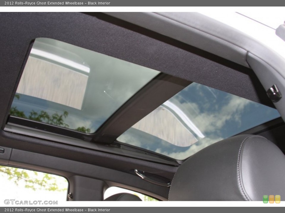 Black Interior Sunroof for the 2012 Rolls-Royce Ghost Extended Wheelbase #64872164