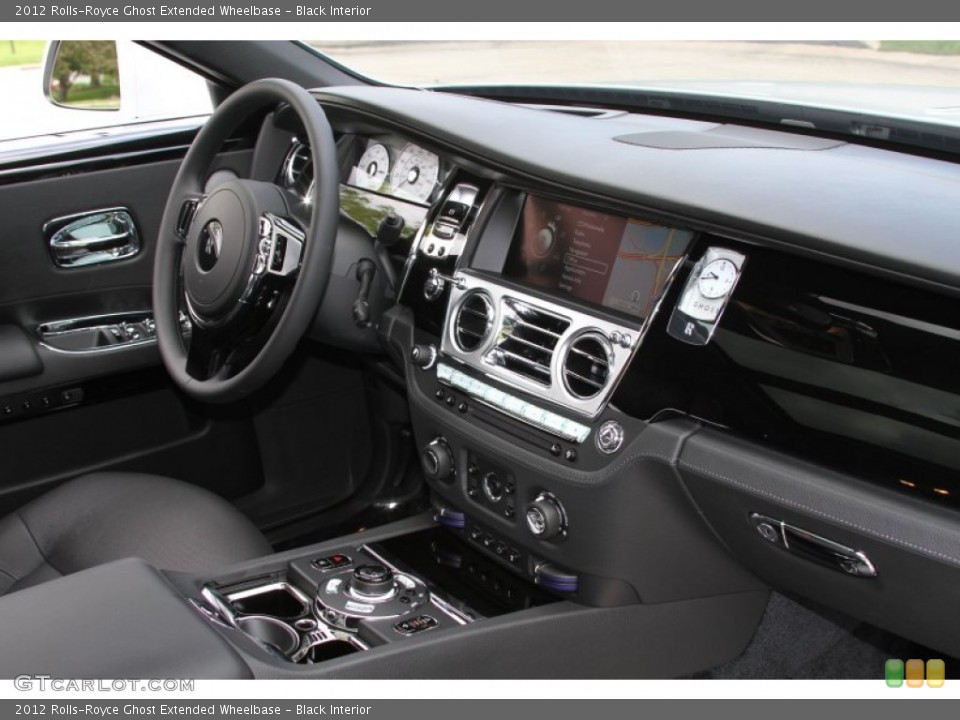 Black Interior Dashboard for the 2012 Rolls-Royce Ghost Extended Wheelbase #64872182