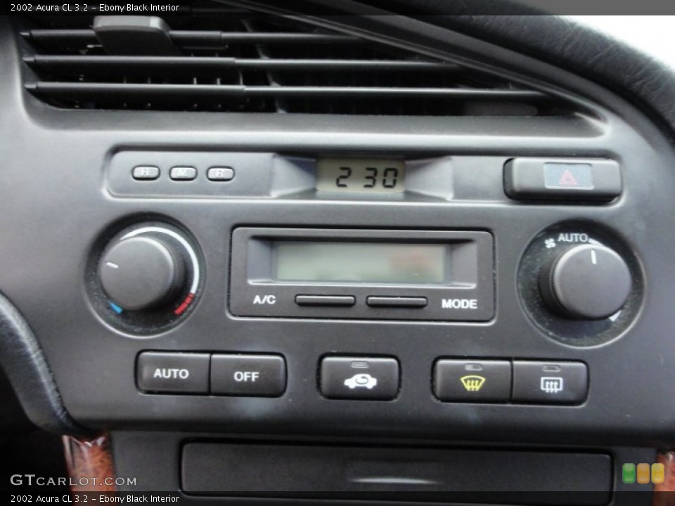 Ebony Black Interior Controls for the 2002 Acura CL 3.2 #64905366