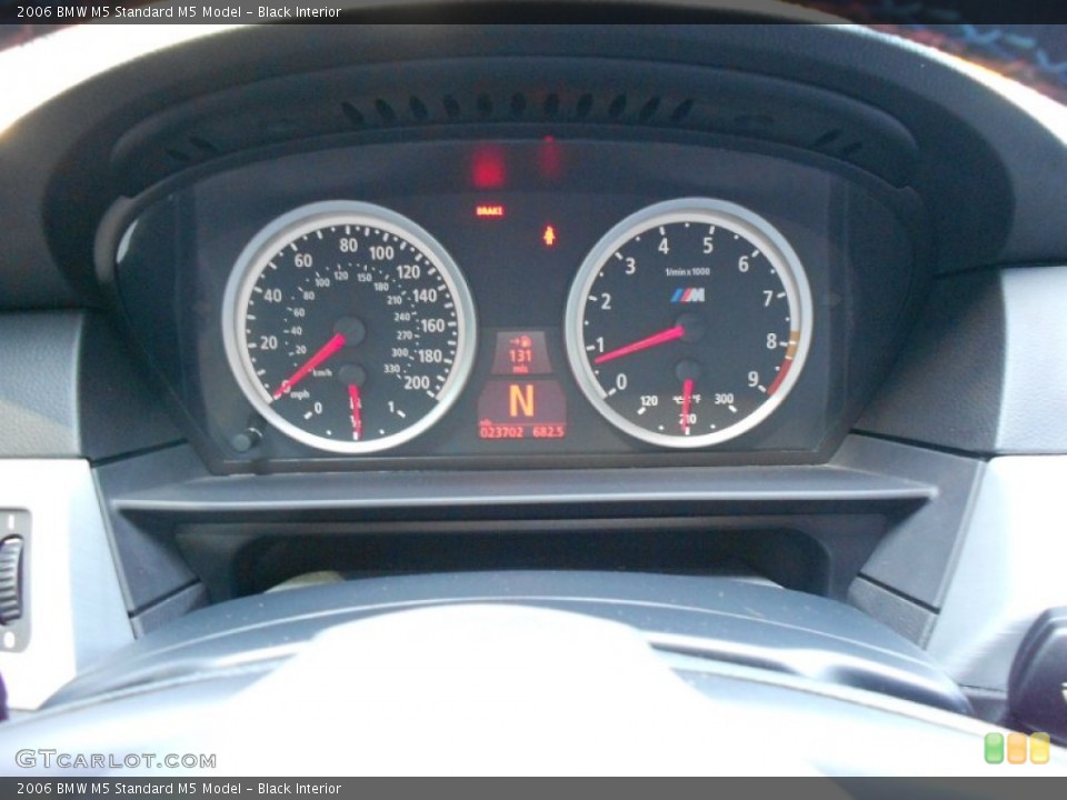 Black Interior Gauges for the 2006 BMW M5  #64905677
