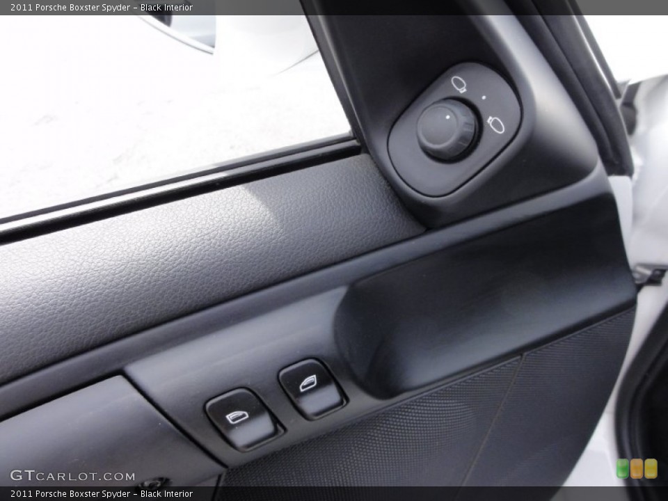 Black Interior Controls for the 2011 Porsche Boxster Spyder #64907915