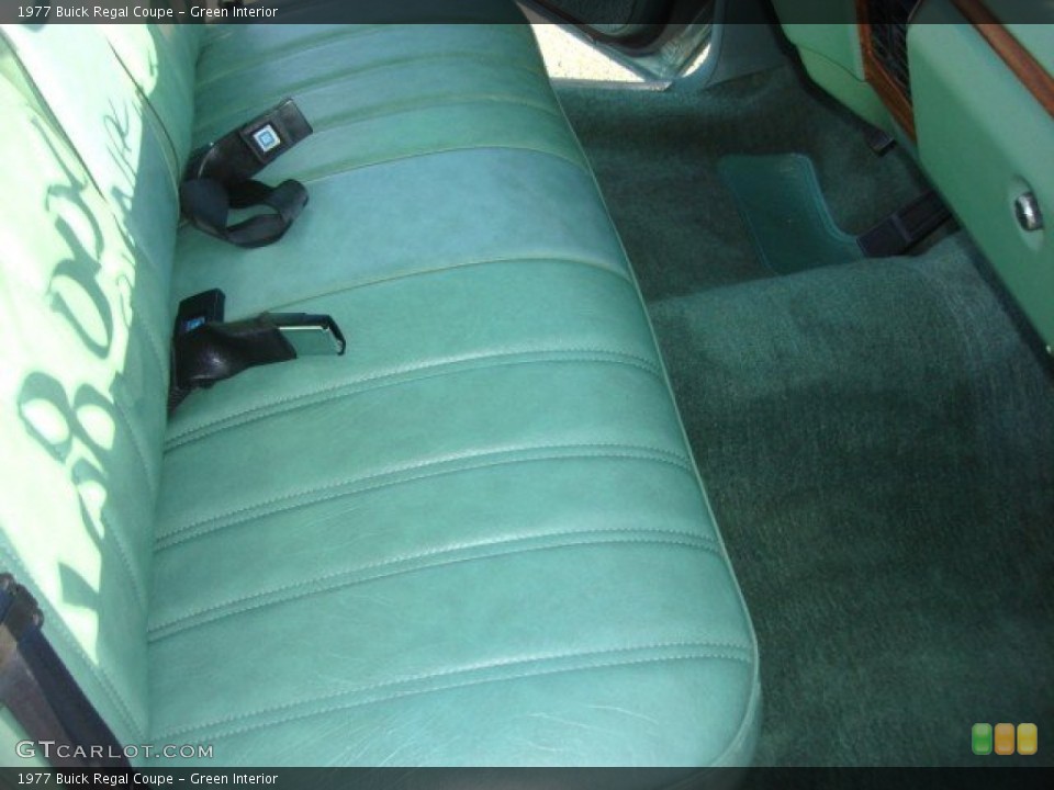 Green Interior Photo for the 1977 Buick Regal Coupe #64950763