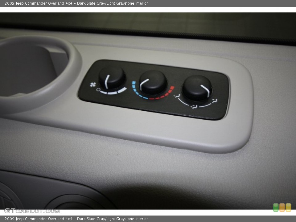 Dark Slate Gray/Light Graystone Interior Controls for the 2009 Jeep Commander Overland 4x4 #65001918