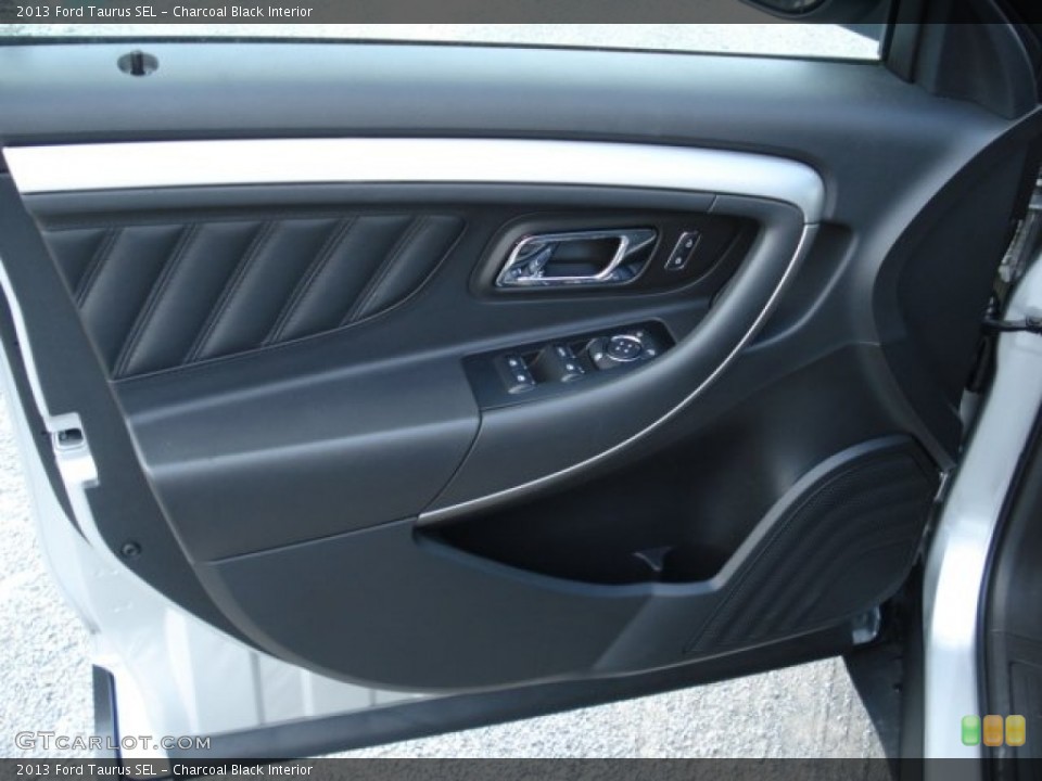 Charcoal Black Interior Door Panel for the 2013 Ford Taurus SEL #65008191