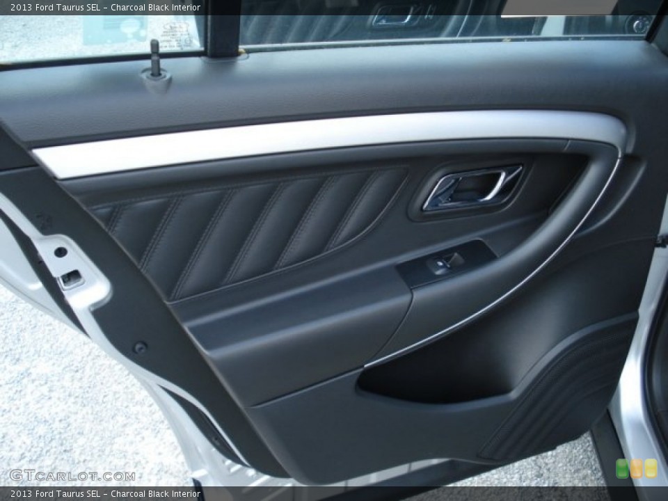 Charcoal Black Interior Door Panel for the 2013 Ford Taurus SEL #65008203