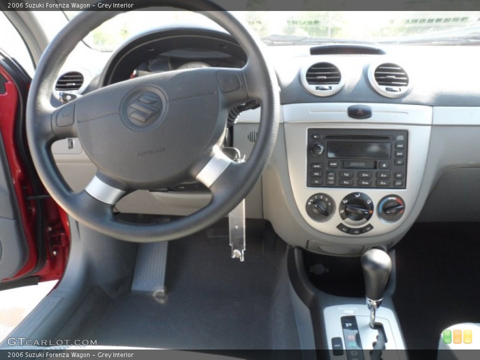 Grey Interior Dashboard for the 2006 Suzuki Forenza Wagon #65033163