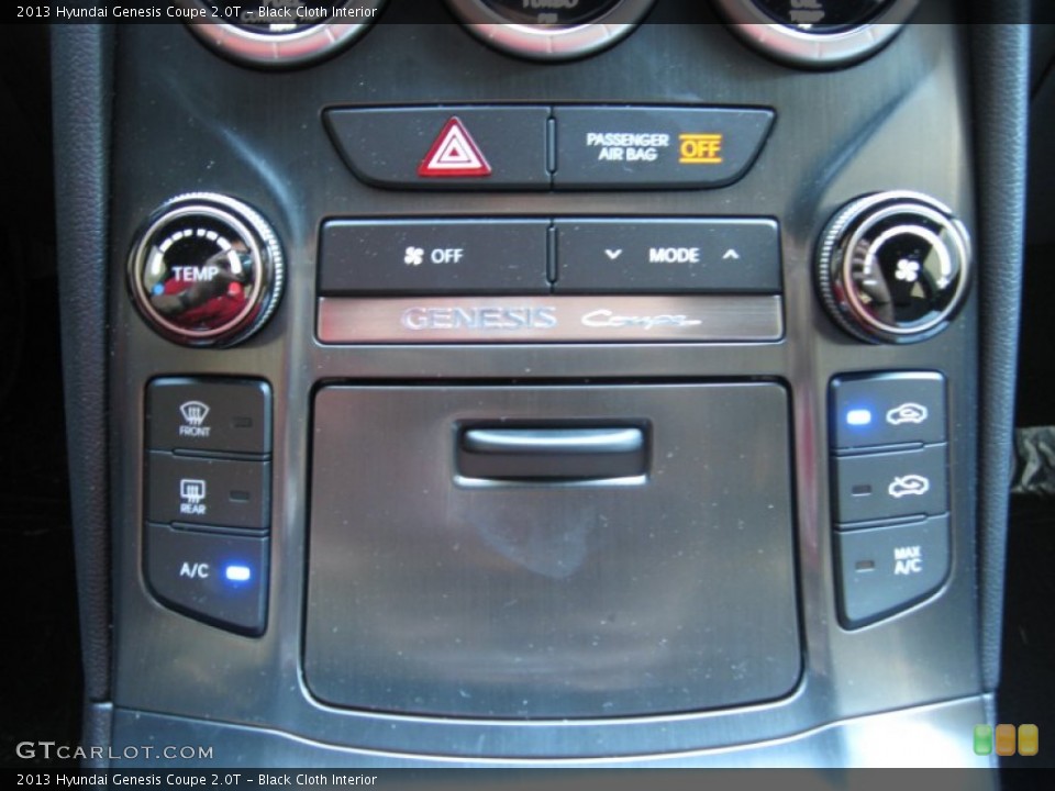 Black Cloth Interior Controls for the 2013 Hyundai Genesis Coupe 2.0T #65071892