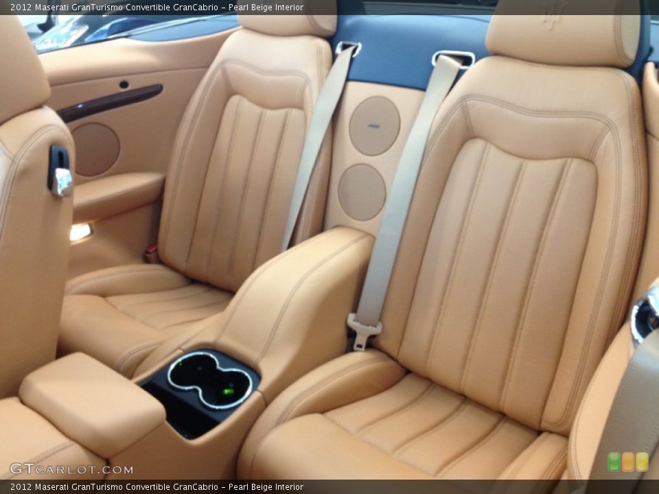 Pearl Beige Interior Photo for the 2012 Maserati GranTurismo Convertible GranCabrio #65079308