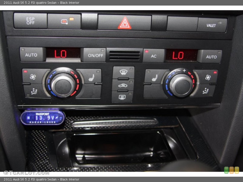 Black Interior Controls for the 2011 Audi S6 5.2 FSI quattro Sedan #65081069