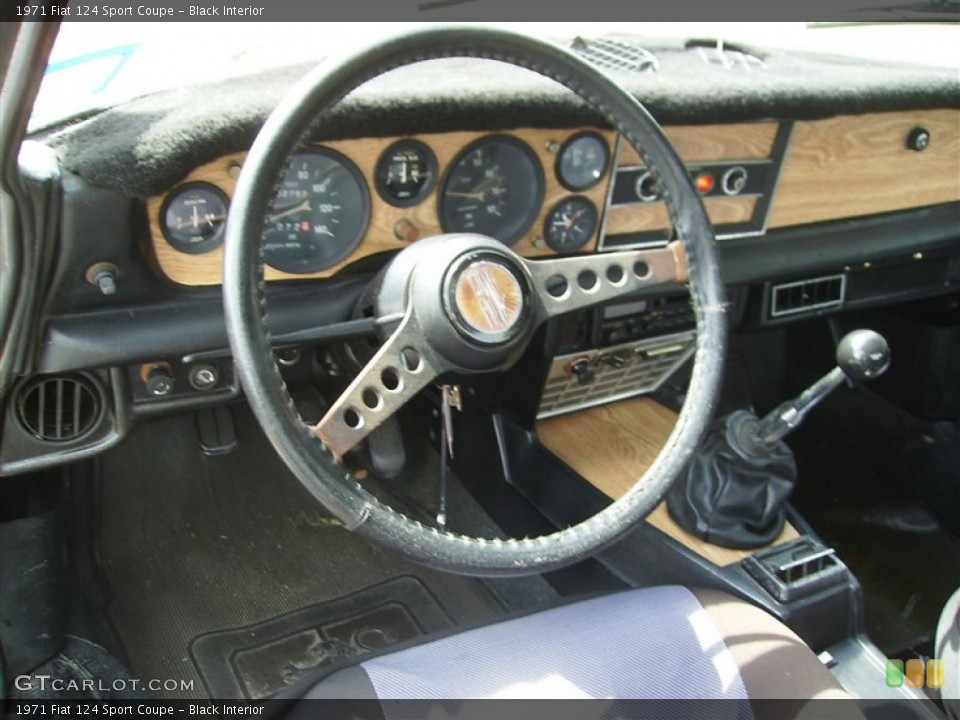 Black 1971 Fiat 124 Interiors