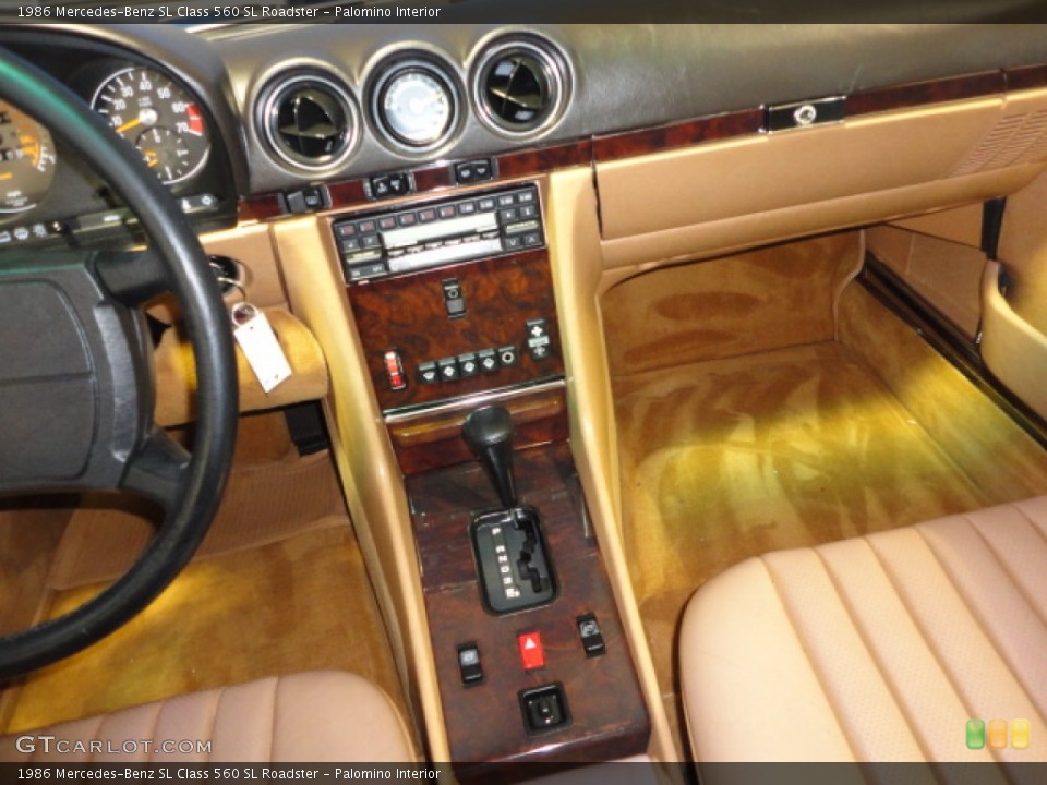 Palomino Interior Dashboard for the 1986 Mercedes-Benz SL Class 560 SL Roadster #65128234