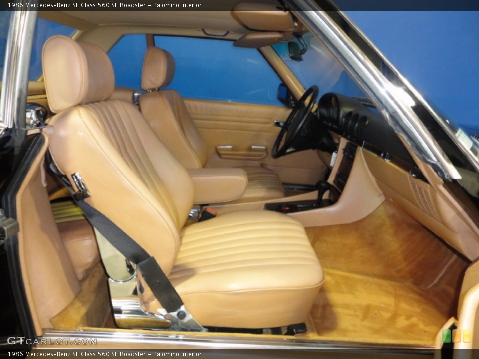 Palomino Interior Photo for the 1986 Mercedes-Benz SL Class 560 SL Roadster #65128282
