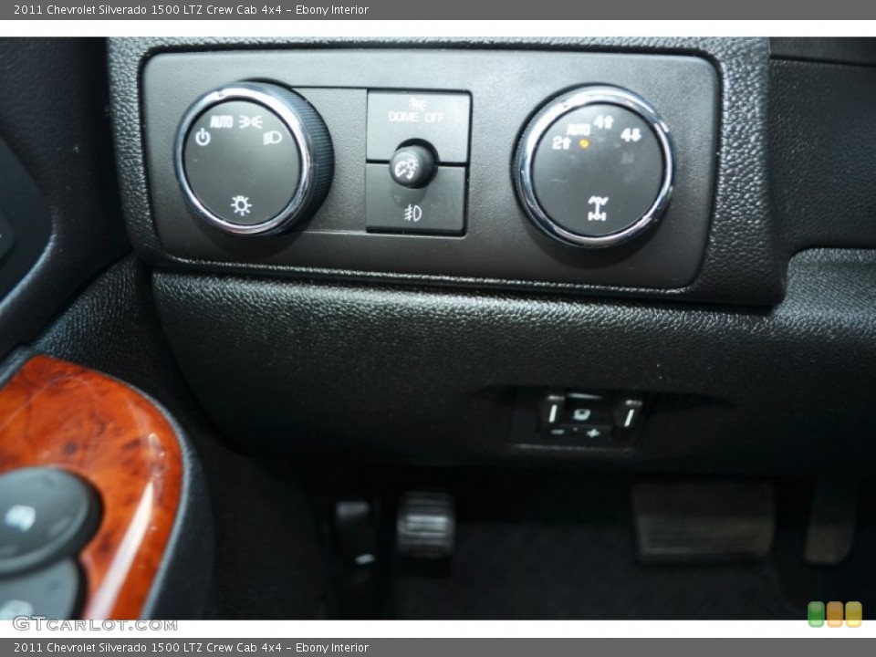 Ebony Interior Controls for the 2011 Chevrolet Silverado 1500 LTZ Crew Cab 4x4 #65150559