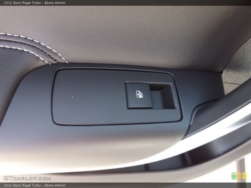 Ebony Interior Controls for the 2012 Buick Regal Turbo #65162655