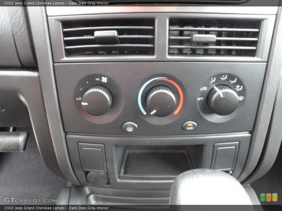 Dark Slate Gray Interior Controls for the 2003 Jeep Grand Cherokee Laredo #65217790