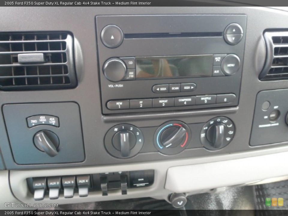 Medium Flint Interior Controls for the 2005 Ford F350 Super Duty XL Regular Cab 4x4 Stake Truck #65220268