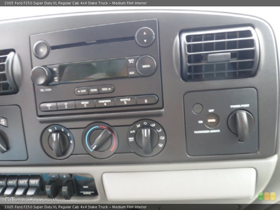 Medium Flint Interior Controls for the 2005 Ford F350 Super Duty XL Regular Cab 4x4 Stake Truck #65220274