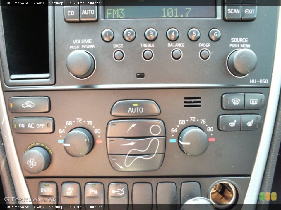 Nordkap Blue R Metallic Interior Controls for the 2006 Volvo S60 R AWD #65290970