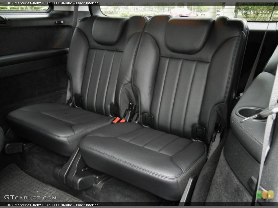 Black Interior Rear Seat for the 2007 Mercedes-Benz R 320 CDI 4Matic #65292641