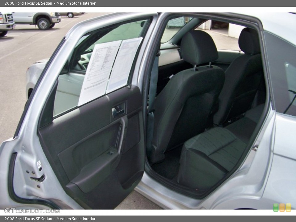 Medium Stone Interior Photo for the 2008 Ford Focus SE Sedan #65318831