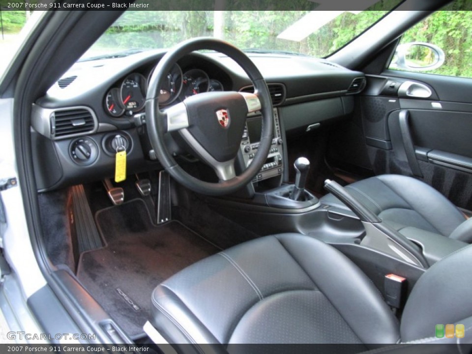 Black Interior Photo for the 2007 Porsche 911 Carrera Coupe #65325314