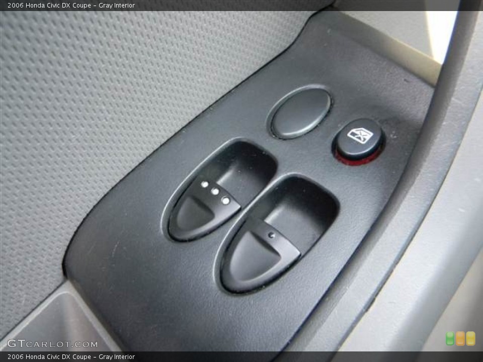 Gray Interior Controls for the 2006 Honda Civic DX Coupe #65326436