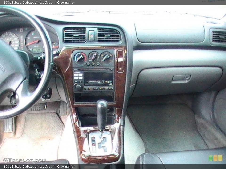 Gray Interior Dashboard for the 2001 Subaru Outback Limited Sedan #65330009