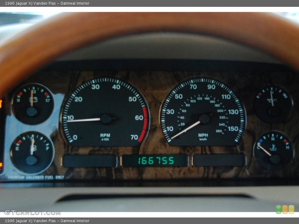 Oatmeal Interior Gauges for the 1996 Jaguar XJ Vanden Plas #65334901