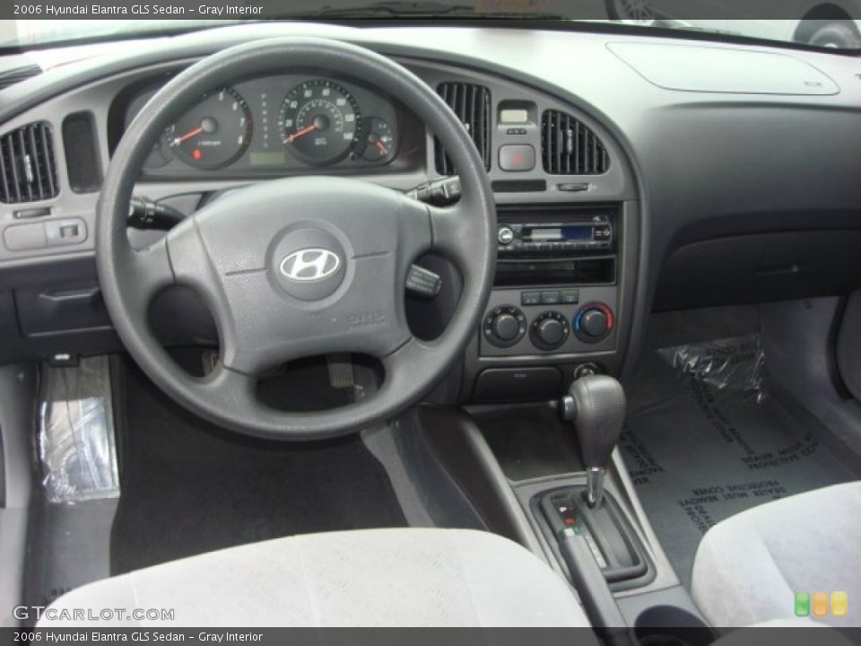 Gray Interior Dashboard for the 2006 Hyundai Elantra GLS Sedan #65378136