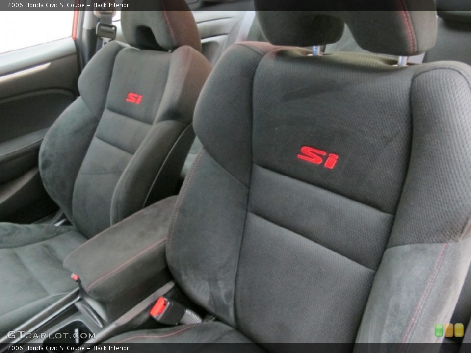 Black Interior Photo for the 2006 Honda Civic Si Coupe #65395791