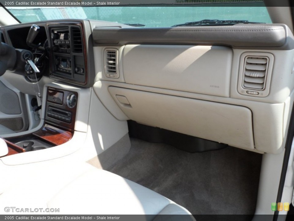 Shale Interior Dashboard for the 2005 Cadillac Escalade  #65398563