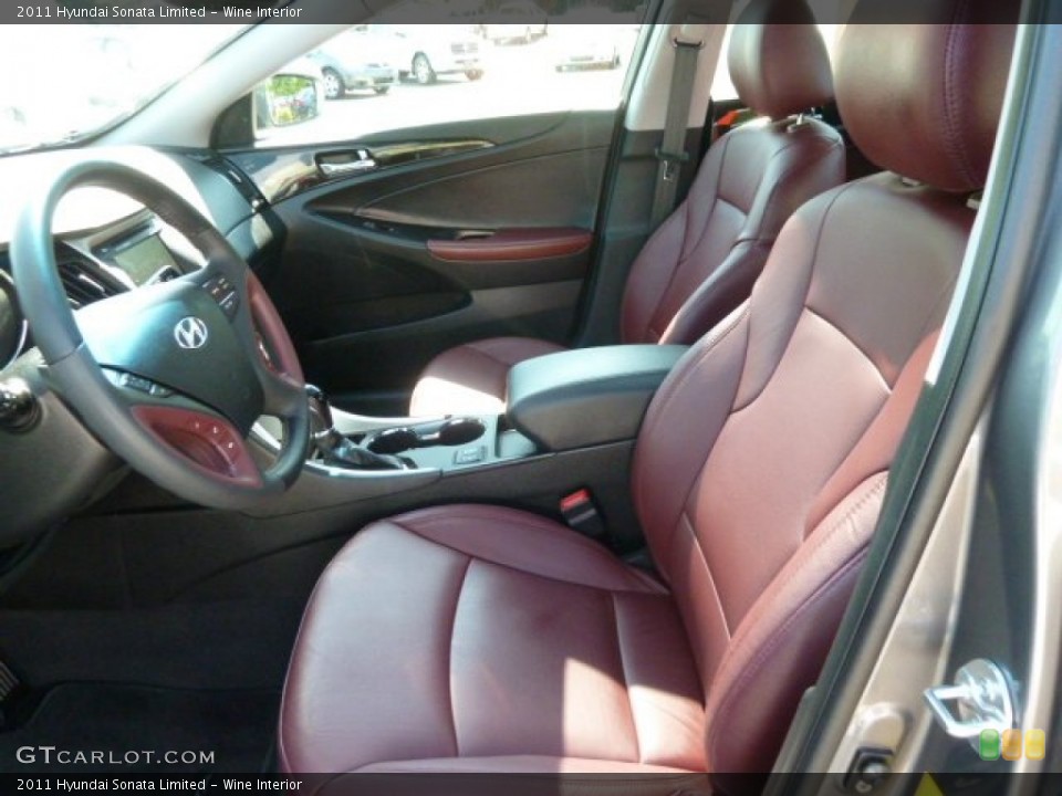 Wine Interior Photo for the 2011 Hyundai Sonata Limited #65407254