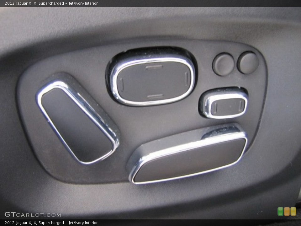 Jet/Ivory Interior Controls for the 2012 Jaguar XJ XJ Supercharged #65409143