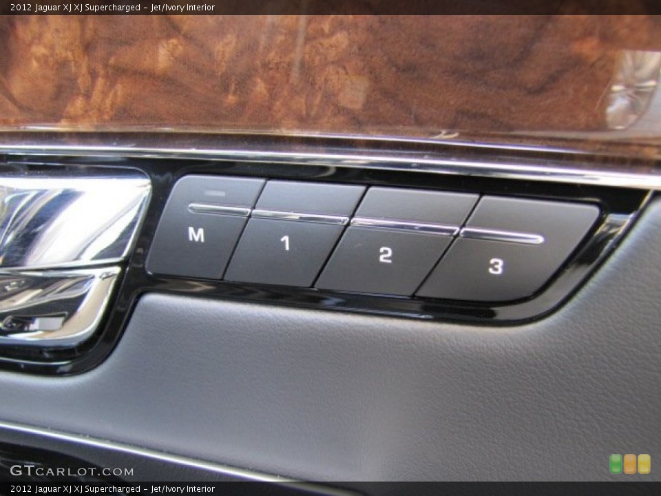 Jet/Ivory Interior Controls for the 2012 Jaguar XJ XJ Supercharged #65409242
