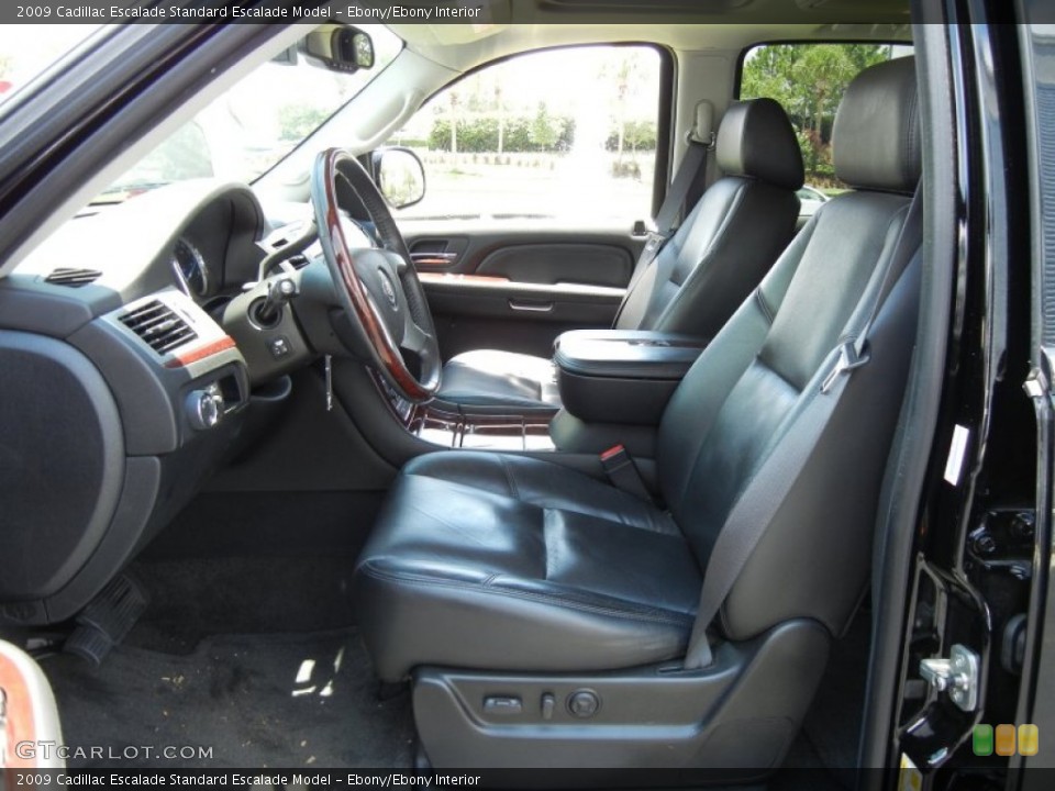 Ebony/Ebony Interior Photo for the 2009 Cadillac Escalade  #65419224