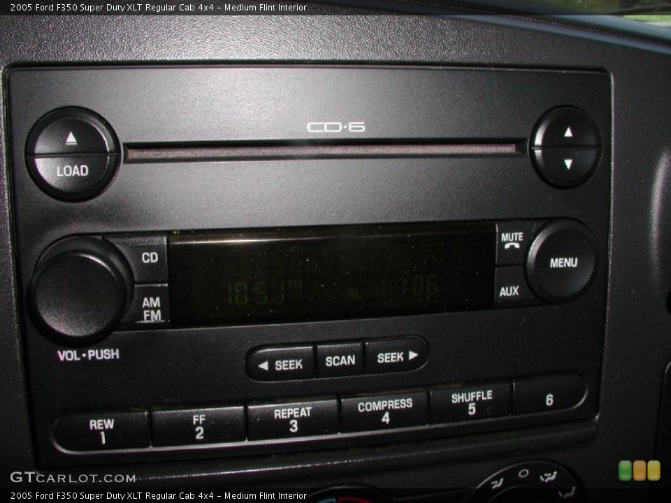 Medium Flint Interior Audio System for the 2005 Ford F350 Super Duty XLT Regular Cab 4x4 #65420055