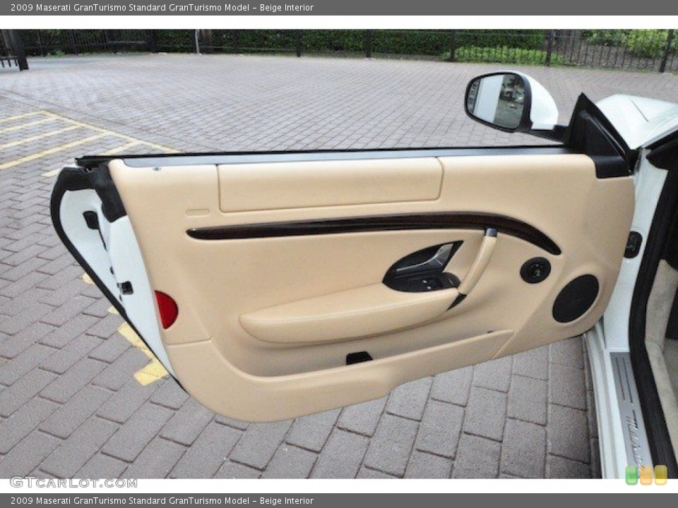 Beige Interior Door Panel for the 2009 Maserati GranTurismo  #65436333