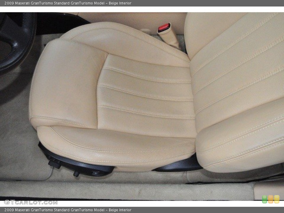Beige Interior Front Seat for the 2009 Maserati GranTurismo  #65436369