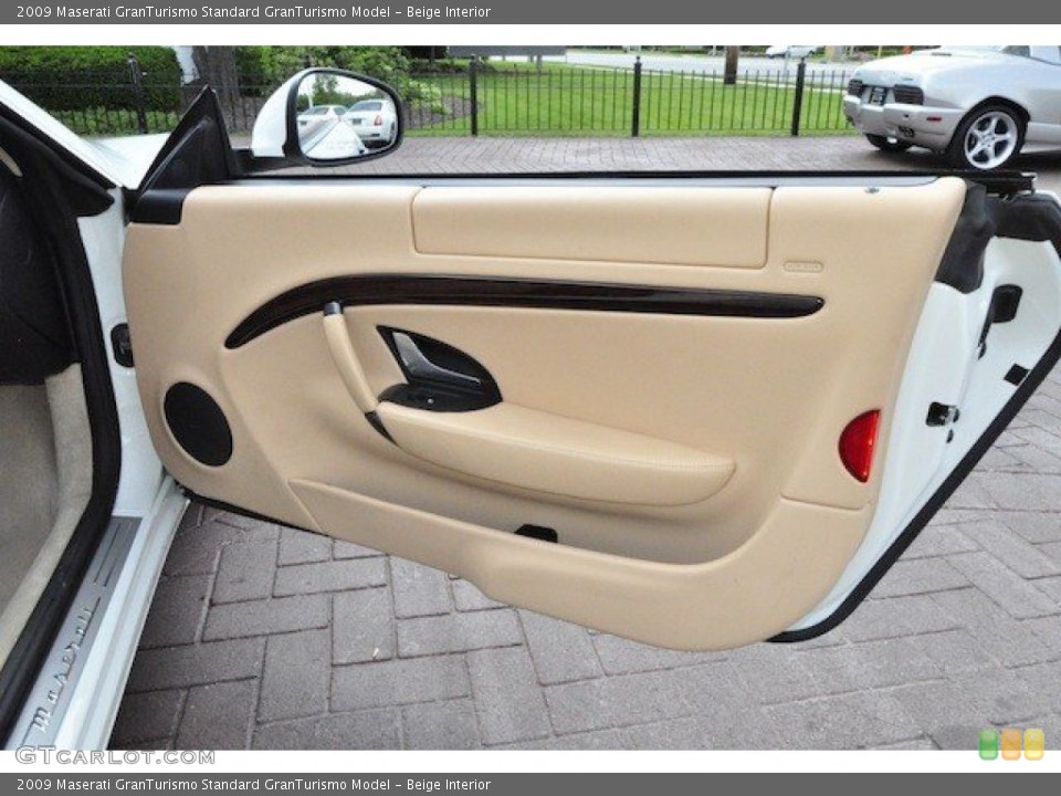 Beige Interior Door Panel for the 2009 Maserati GranTurismo  #65436486