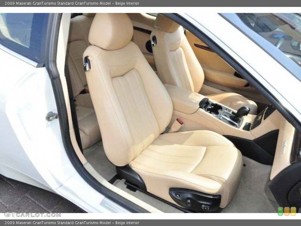 Beige Interior Front Seat for the 2009 Maserati GranTurismo  #65436513