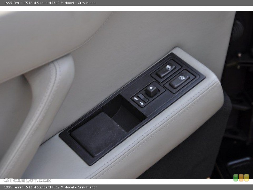 Grey Interior Controls for the 1995 Ferrari F512 M  #65436690